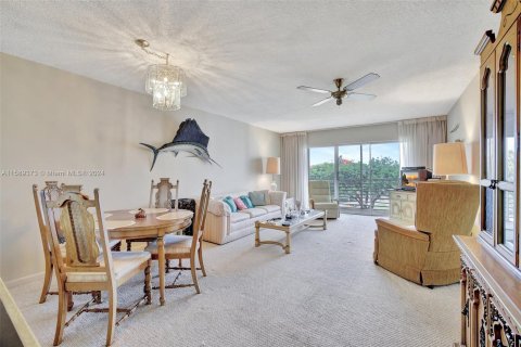 Condominio en venta en Dania Beach, Florida, 1 dormitorio, 73.39 m2 № 1177955 - foto 22