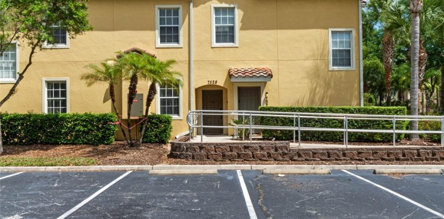 Condominio en Kissimmee, Florida, 3 dormitorios  № 1354770