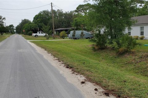 House in DeLand, Florida 3 bedrooms, 167.22 sq.m. № 1195826 - photo 18