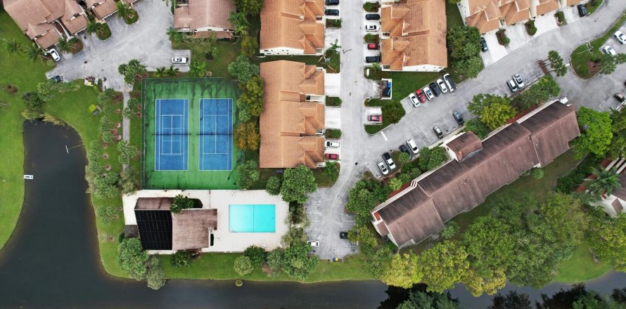 Condo in Wellington, Florida, 3 bedrooms  № 998506