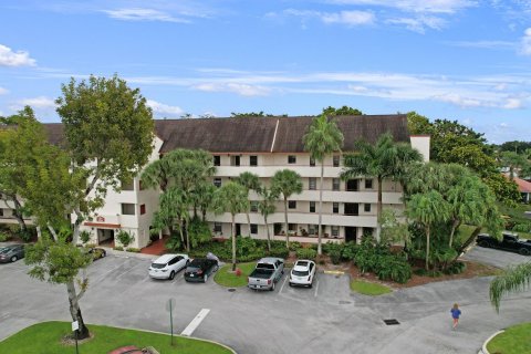 Condo in Wellington, Florida, 3 bedrooms  № 998506 - photo 6