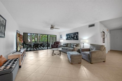 Condo in Wellington, Florida, 3 bedrooms  № 998506 - photo 23