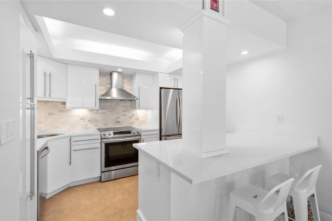 Condo in Fort Lauderdale, Florida, 1 bedroom  № 948005 - photo 14