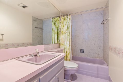 Condo in Fort Lauderdale, Florida, 1 bedroom  № 948005 - photo 4