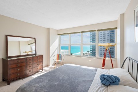 Condo in Fort Lauderdale, Florida, 1 bedroom  № 948005 - photo 8