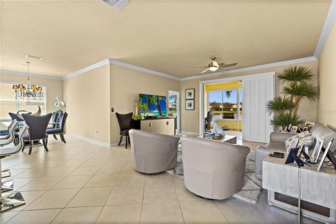 Купить виллу или дом в Уимаума, Флорида 9 комнат, 152.36м2, № 540911 - фото 8