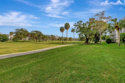 Copropriété à vendre à Pompano Beach, Floride: 3 chambres, 147.71 m2 № 959468 - photo 4