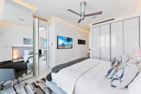 Condo in Miami Beach, Florida, 3 bedrooms  № 1430035 - photo 30