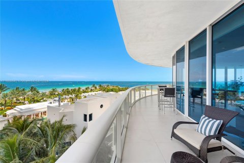 Condo in Miami Beach, Florida, 3 bedrooms  № 1430035 - photo 24