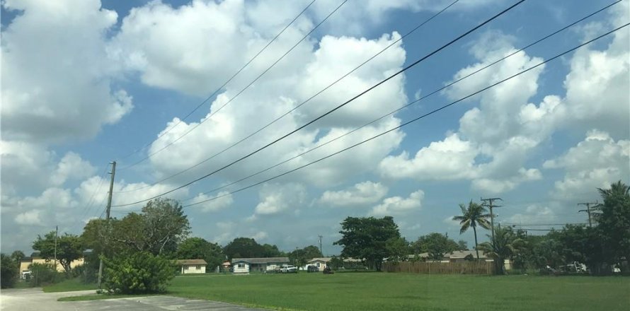 Terrain à Lauderhill, Floride № 450067