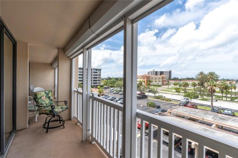 Condominio en venta en Treasure Island, Florida, 3 dormitorios, 165.37 m2 № 1359369 - foto 16