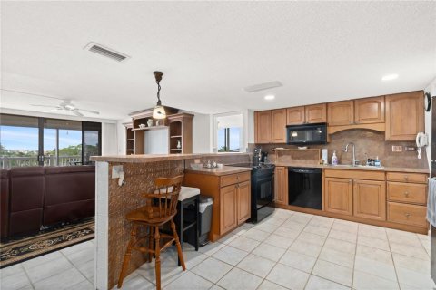 Condominio en venta en Treasure Island, Florida, 3 dormitorios, 165.37 m2 № 1359369 - foto 9