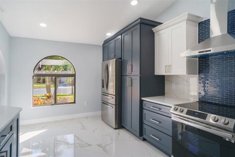 Casa en venta en Palm Harbor, Florida, 4 dormitorios, 196.4 m2 № 1382131 - foto 14