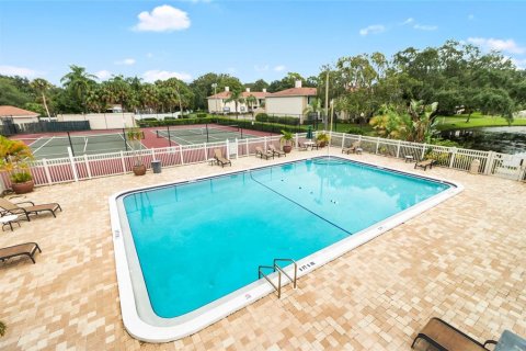 Copropriété à vendre à Tampa, Floride: 2 chambres, 86.77 m2 № 1359808 - photo 2