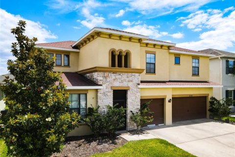 Villa ou maison à vendre à Kissimmee, Floride: 5 chambres, 294.5 m2 № 1359858 - photo 1