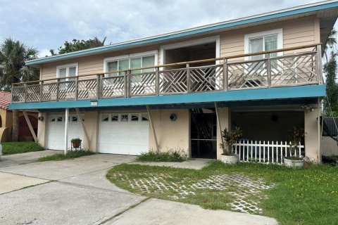 Casa en venta en Redington Beach, Florida, 3 dormitorios, 146.41 m2 № 1359770 - foto 1