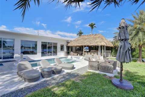 Villa ou maison à vendre à Miami, Floride: 7 chambres, 369.94 m2 № 1095404 - photo 3