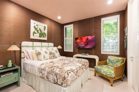 Casa en venta en Miami, Florida, 5 dormitorios, 434.41 m2 № 1348377 - foto 20