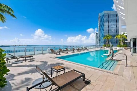 Condominio en alquiler en Miami, Florida, 2 dormitorios, 92.62 m2 № 1348414 - foto 22