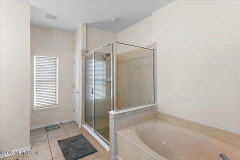 Casa en venta en Jacksonville, Florida, 5 dormitorios, 295.52 m2 № 885614 - foto 16