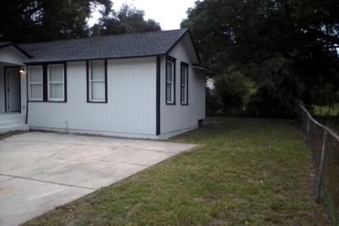 House in Jacksonville, Florida 3 bedrooms, 101.45 sq.m. № 885616 - photo 3