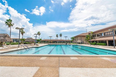 Condo in Pembroke Pines, Florida, 1 bedroom  № 1216223 - photo 5