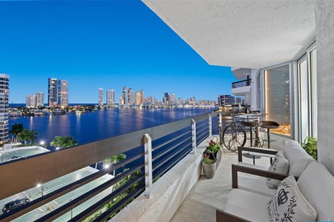 Copropriété à vendre à Aventura, Floride: 2 chambres, 126.81 m2 № 1326045 - photo 28