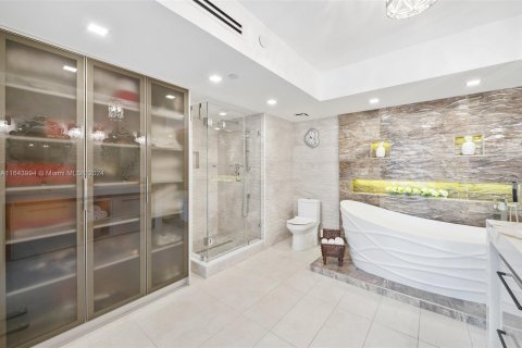 Купить кондоминиум в Авентура, Флорида 2 спальни, 126.81м2, № 1326045 - фото 18