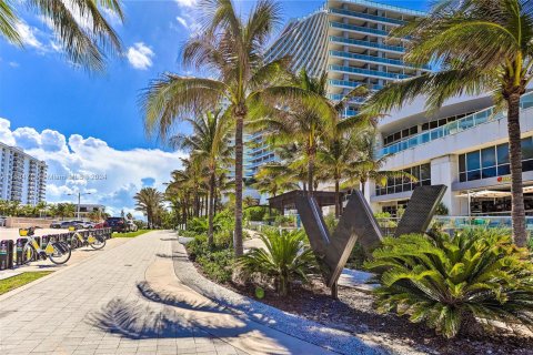 Condo in Fort Lauderdale, Florida, 2 bedrooms  № 1170595 - photo 29