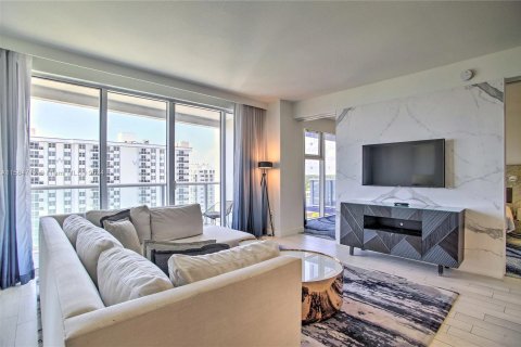 Condominio en venta en Fort Lauderdale, Florida, 2 dormitorios, 109.25 m2 № 1170595 - foto 9