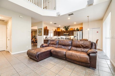 Casa en venta en Kissimmee, Florida, 6 dormitorios, 267.65 m2 № 865163 - foto 21