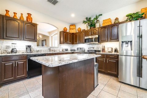Villa ou maison à vendre à Kissimmee, Floride: 6 chambres, 267.65 m2 № 865163 - photo 28
