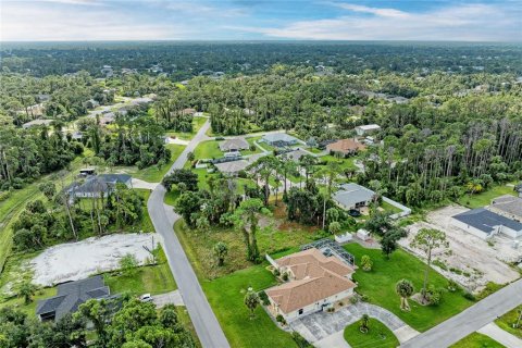 Terreno en venta en North Port, Florida № 1373325 - foto 9