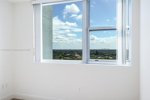 Condo in Sunrise, Florida, 2 bedrooms  № 1374390 - photo 20