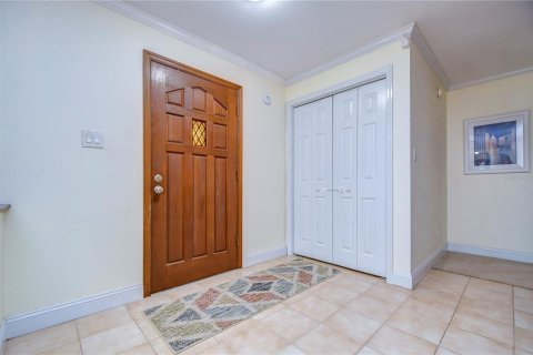 Casa en venta en Brandon, Florida, 4 dormitorios, 236.16 m2 № 966879 - foto 6