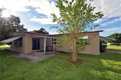 Casa en venta en Vero Beach, Florida, 3 dormitorios, 166.76 m2 № 956848 - foto 3