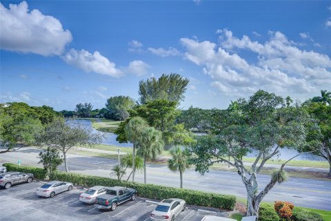 Copropriété à vendre à Pompano Beach, Floride: 2 chambres, 106.84 m2 № 1168885 - photo 8