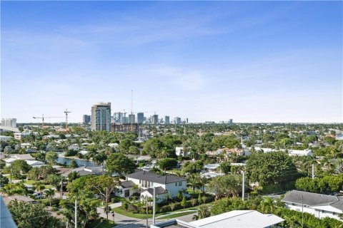 Condominio en venta en Fort Lauderdale, Florida, 1 dormitorio, 69.68 m2 № 179718 - foto 10