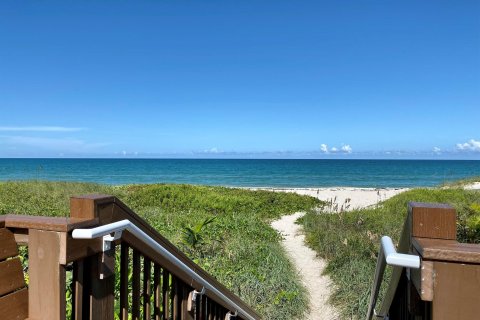 Condo in Hutchinson Island South, Florida, 3 bedrooms  № 963626 - photo 3