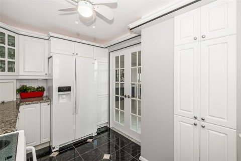 Copropriété à vendre à Pompano Beach, Floride: 2 chambres, 132.11 m2 № 1182443 - photo 21