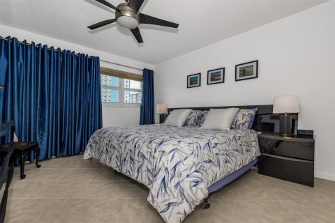 Condo in Pompano Beach, Florida, 2 bedrooms  № 1182443 - photo 14