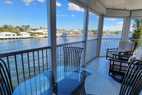 Copropriété à vendre à Pompano Beach, Floride: 2 chambres, 132.11 m2 № 1182443 - photo 27