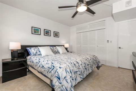 Condo in Pompano Beach, Florida, 2 bedrooms  № 1182443 - photo 15