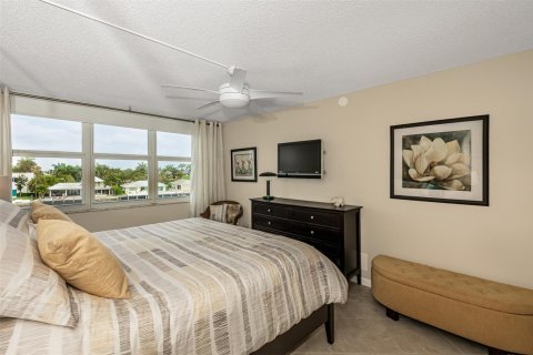 Condominio en venta en Pompano Beach, Florida, 2 dormitorios, 132.11 m2 № 1182443 - foto 20