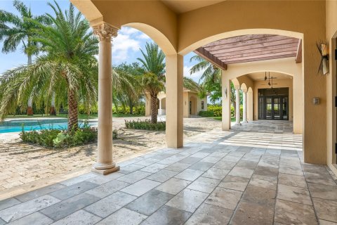 Villa ou maison à vendre à Southwest Ranches, Floride: 6 chambres, 600.98 m2 № 1182351 - photo 16