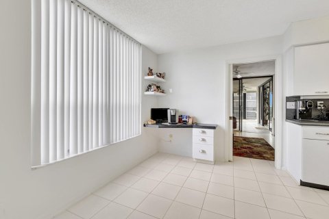 Condo in Boca Raton, Florida, 3 bedrooms  № 1182396 - photo 6