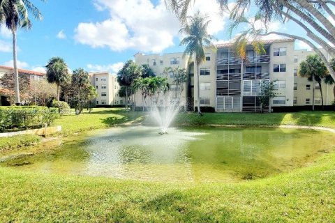Condominio en venta en North Lauderdale, Florida, 2 dormitorios, 92.9 m2 № 1098023 - foto 23