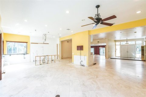 Villa ou maison à vendre à Longwood, Floride: 4 chambres, 364.55 m2 № 1344849 - photo 15