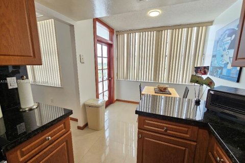 Copropriété à vendre à Aventura, Floride: 2 chambres, 149.11 m2 № 1271712 - photo 5