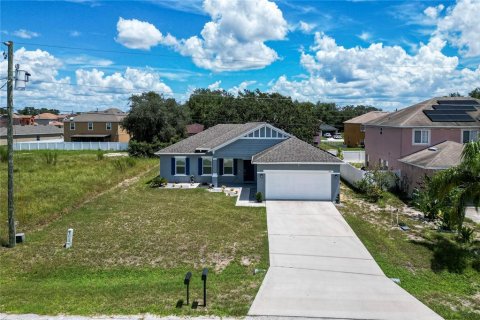 Villa ou maison à vendre à Kissimmee, Floride: 3 chambres, 148.64 m2 № 1346223 - photo 12